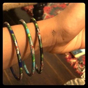 Set of 3 Painted Glass Bangles
